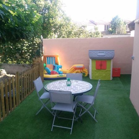 Appartement 62 M2 1Er Etage Avec Jardin Au Rdc Saint-Genis-des-Fontaines Ngoại thất bức ảnh