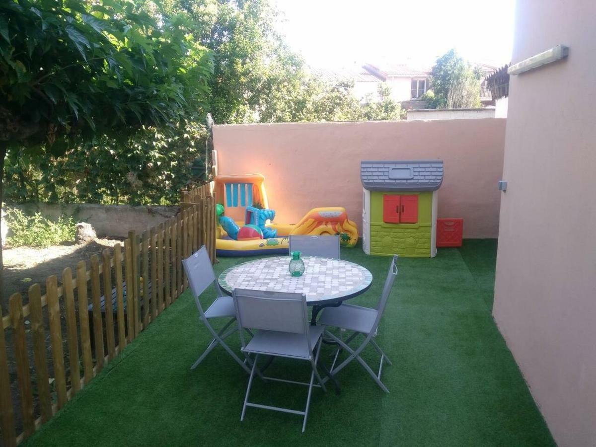 Appartement 62 M2 1Er Etage Avec Jardin Au Rdc Saint-Genis-des-Fontaines Ngoại thất bức ảnh